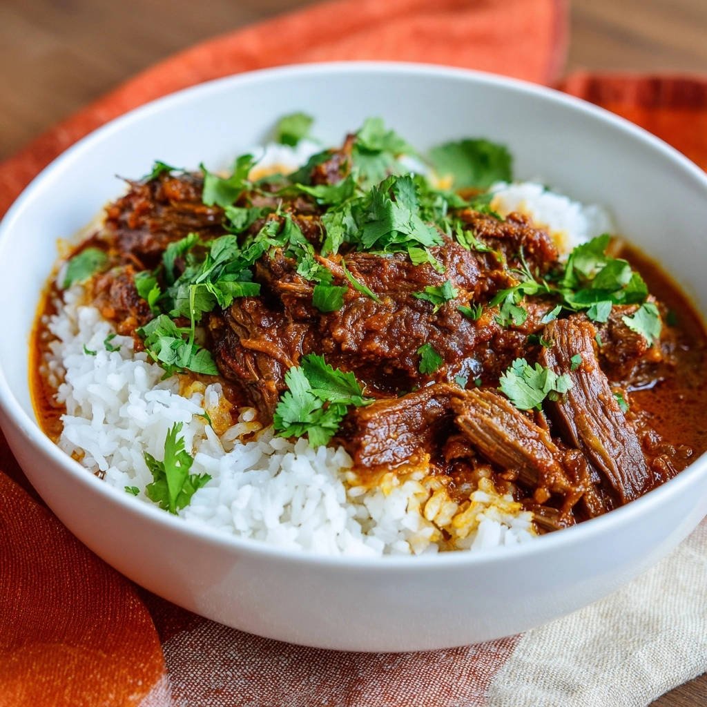 Je m’occupe de ça ! Voici la traduction précise de ton titre en néerlandais :

**Je zachte rundstoofpot: nooit meer droog vlees stoven!**